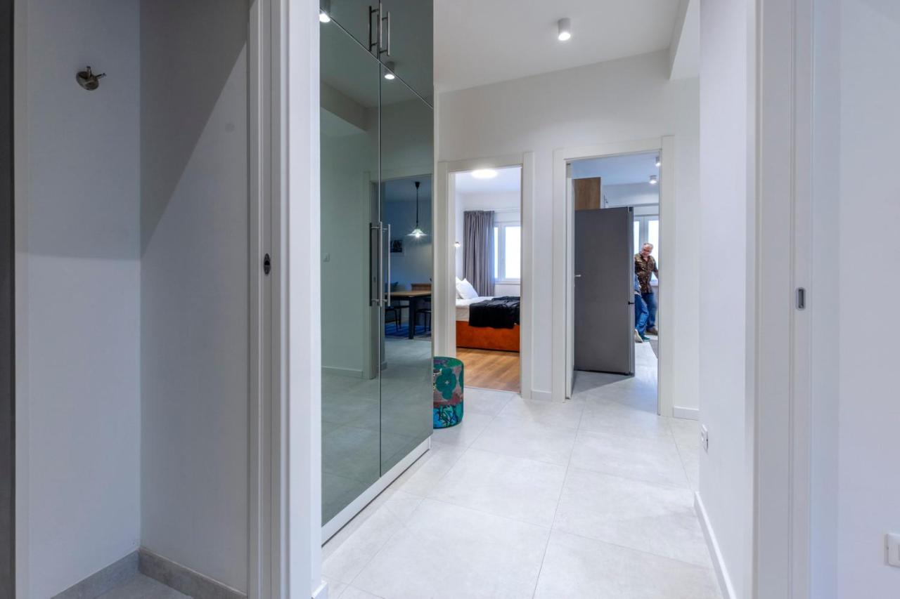 Split Luxury Suite Exterior photo